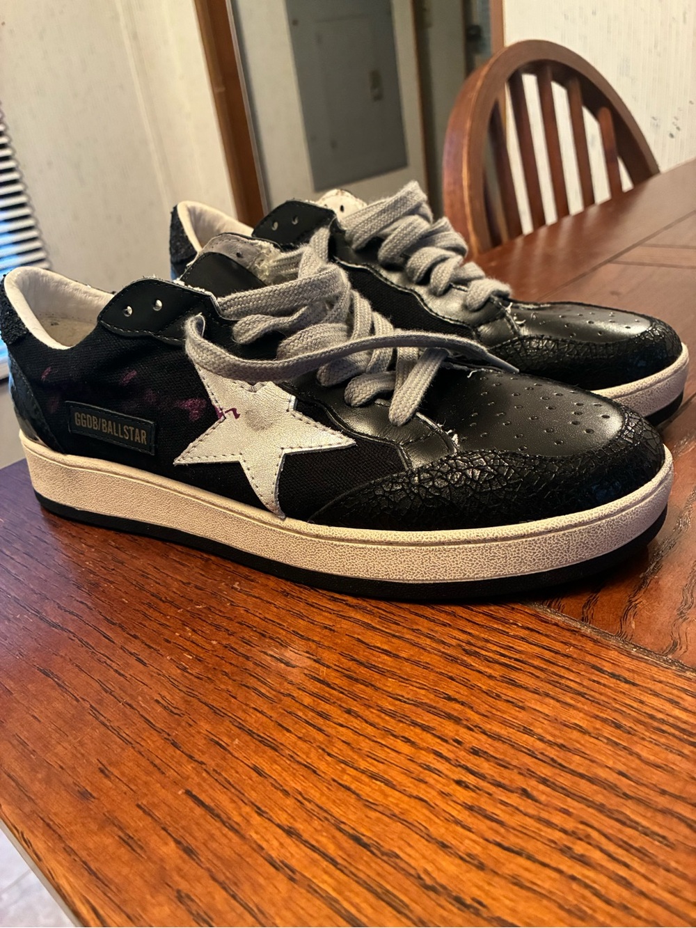 Golden Goose Style Shoes Women’s 40 Ballstar Black Canvas Cracked Upper - Picture 3 of 16